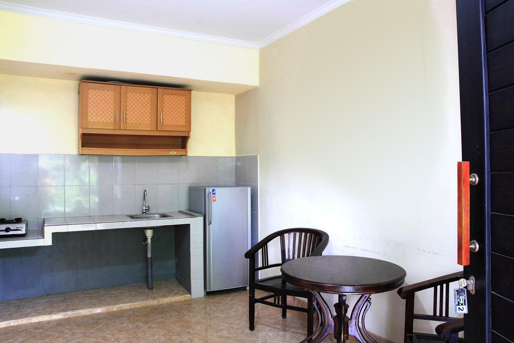 Cinthya Guest House Legian  Room photo