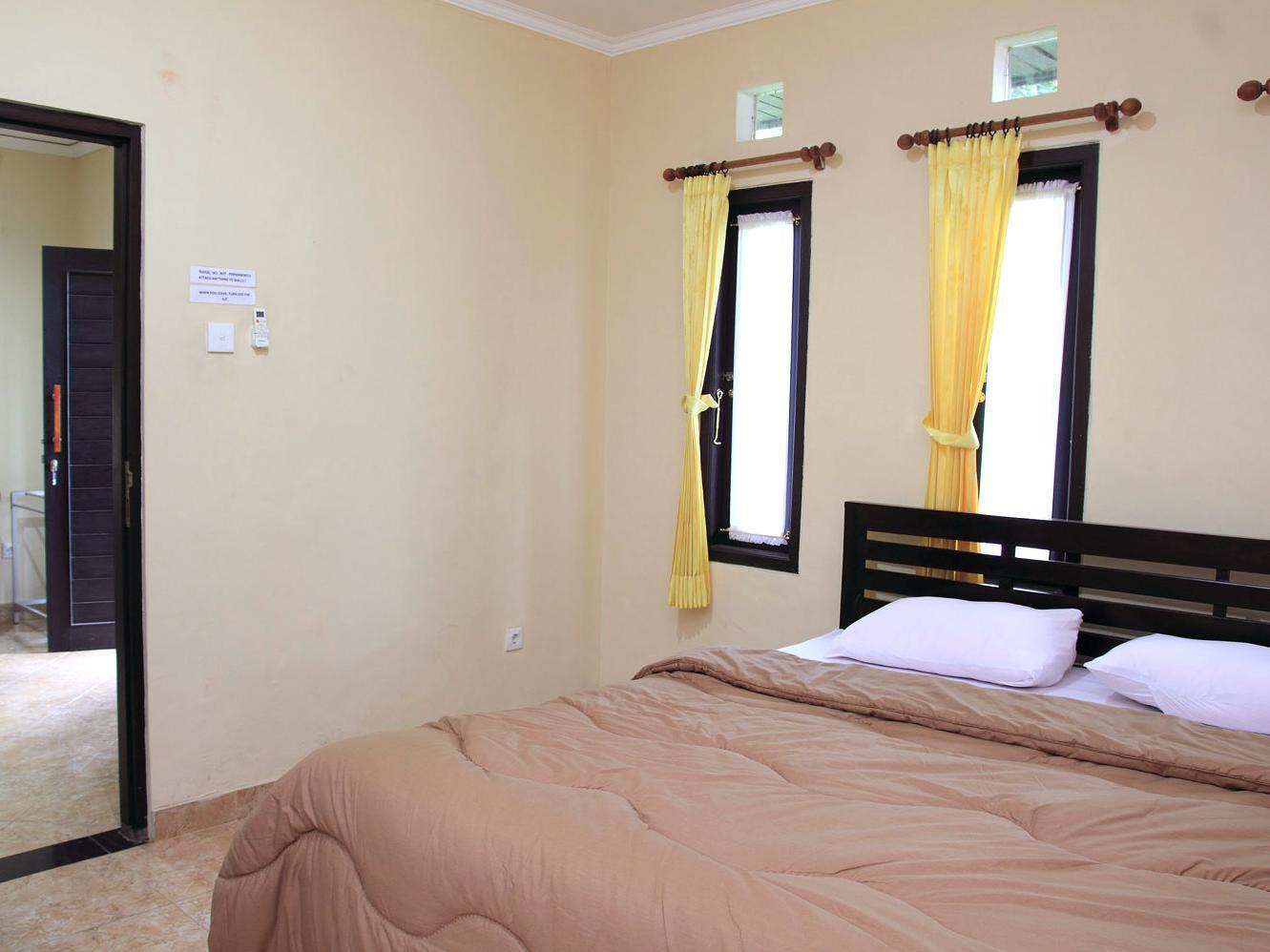 Cinthya Guest House Legian  Exterior photo